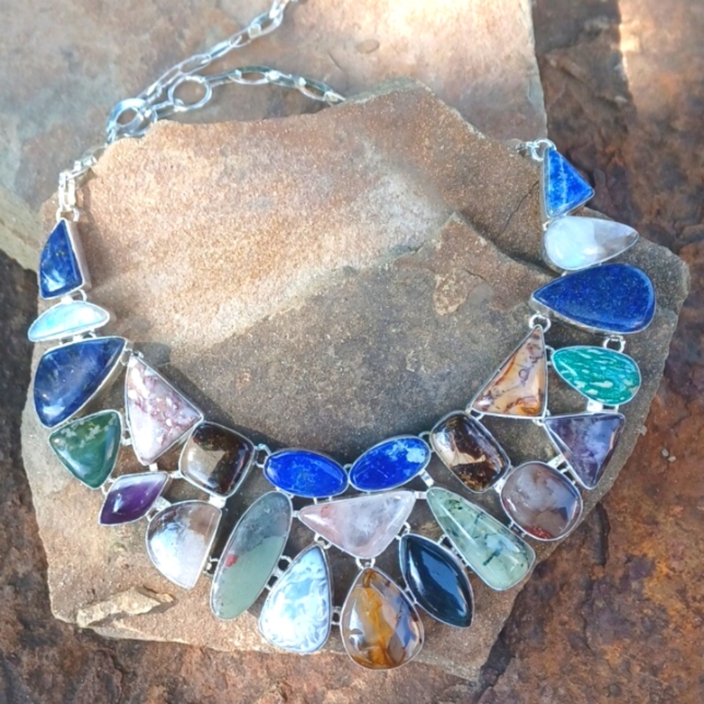 Multi/gemstone,occassion,necklace! 18 in.